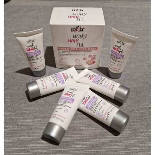 ITELY WOND HAIR FUL AMPLIFICO HYDRA maszk